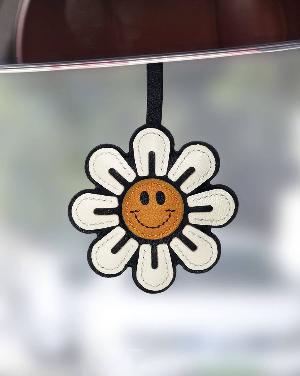 Smiley Daisy French Goatskin Leather Bag Charm